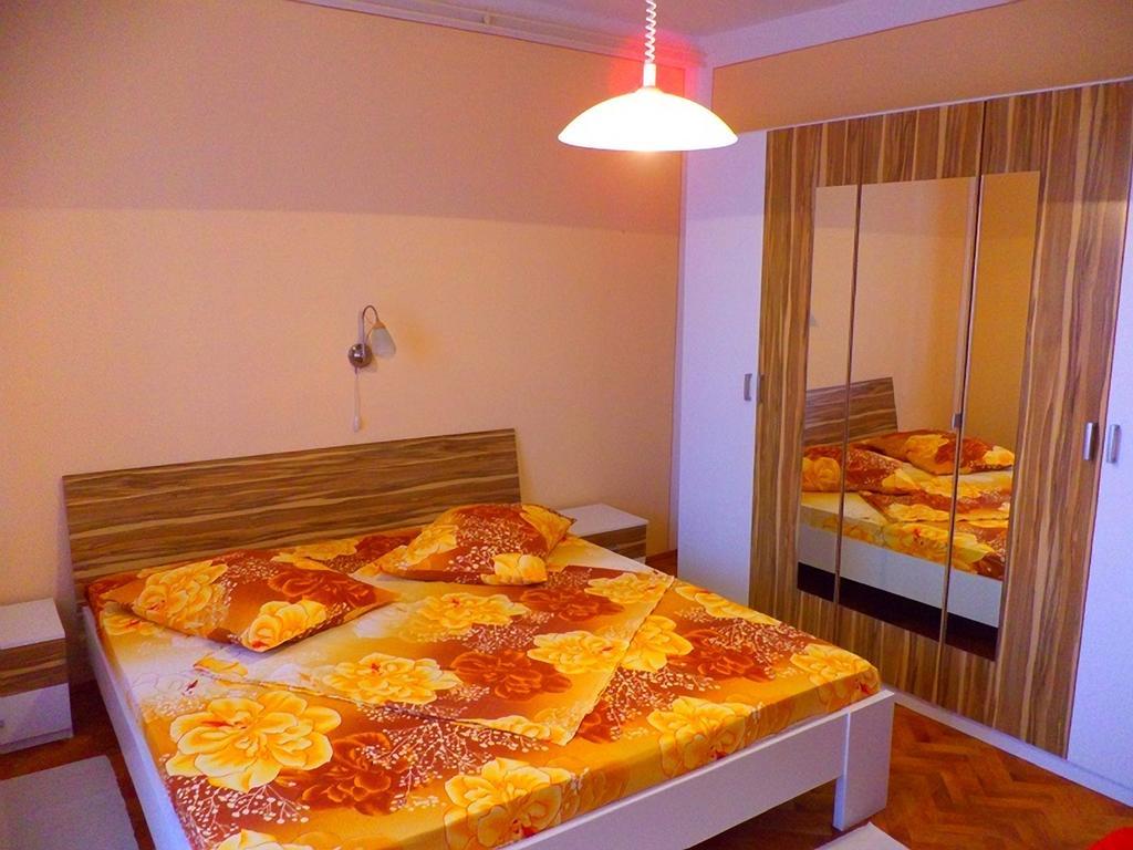 Apartments Vesna Kampor エクステリア 写真