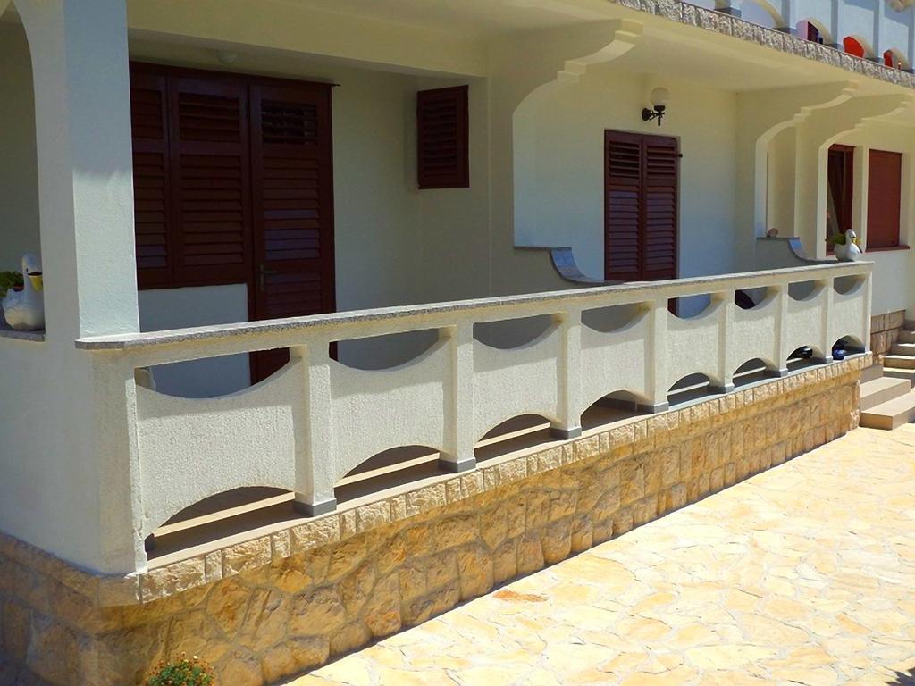 Apartments Vesna Kampor エクステリア 写真