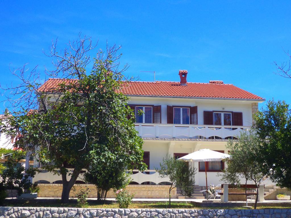 Apartments Vesna Kampor エクステリア 写真